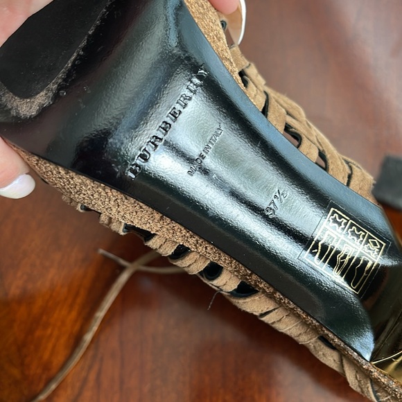 Burberry platform sandal with lace tie and gold heel 37.5 made in Italy - Picture 8 of 8